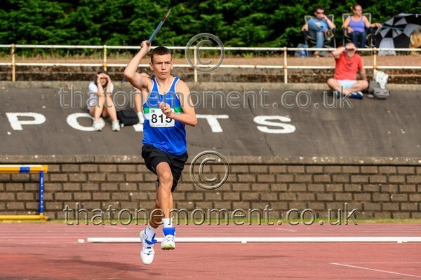 Sen25SUN-926915 - Field Male