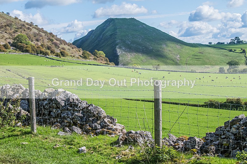 Ilam-1135 - Ilam Three Peaks Fell Race (Limestone Series) Sunday 28th September 2025