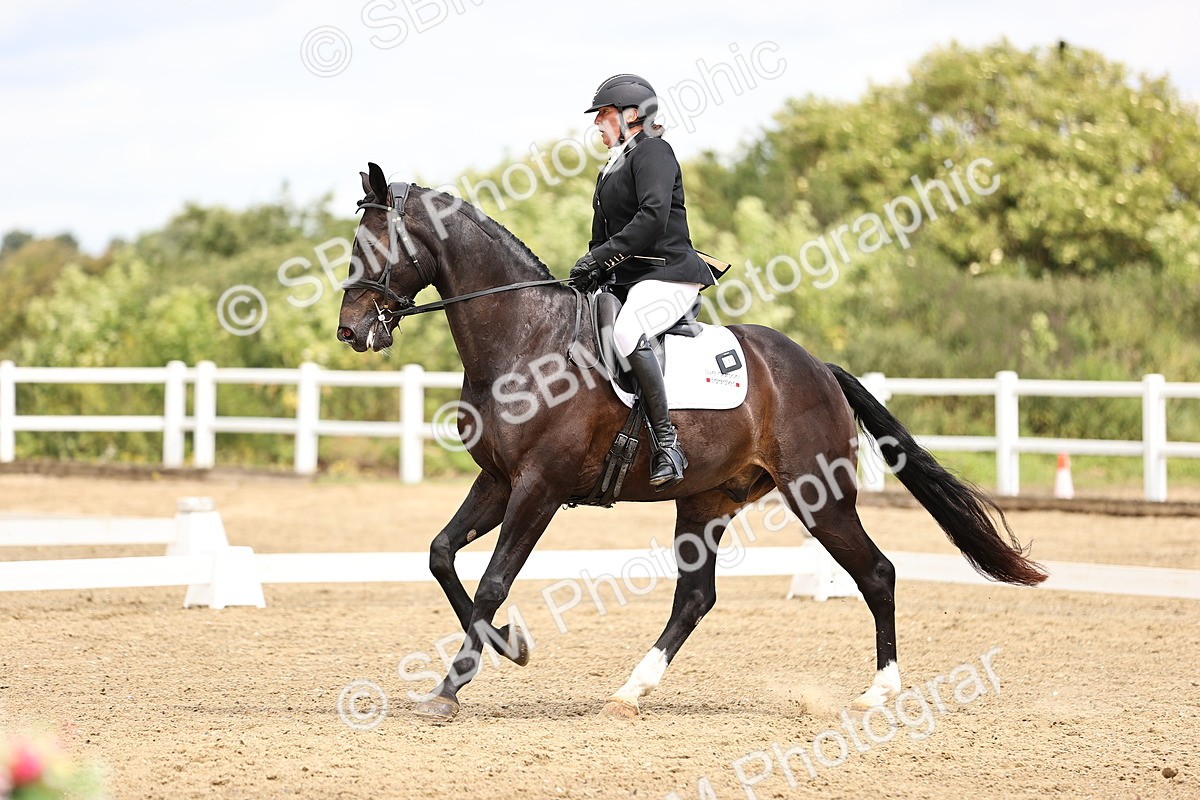 SBM_010355 - Class 8b - Medium 6 - 12.53-14.11