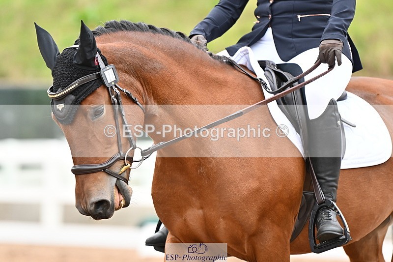 240817A-151648-10049 - 126-Emma.Chamberlain-Fleethouse.Lady.Kate