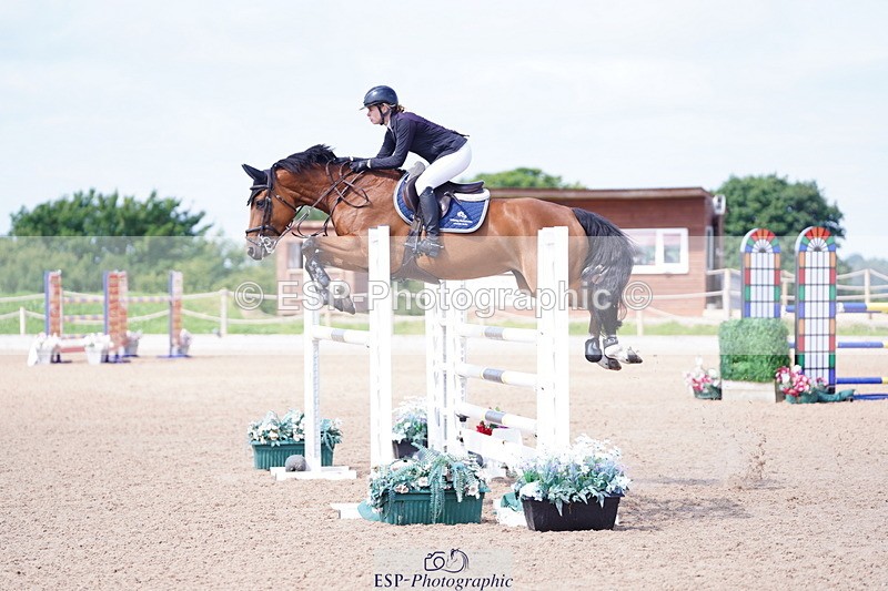 240802A-110820-03725 - Cls 16 Snr 1.20m Open