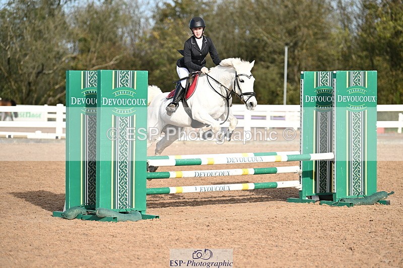 241026A-110609-00291 - SAT Cls 5 Pony British Novice and 80cm