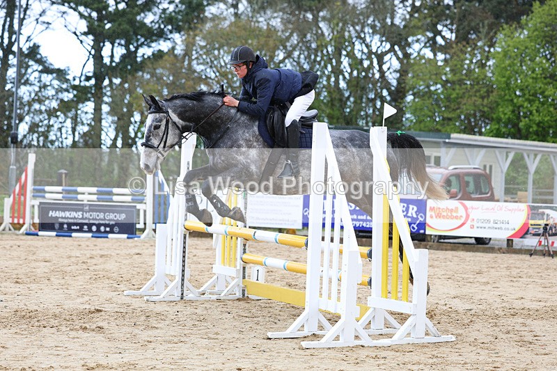 3E7A0566 - Class 4: Senior British Novice/90cm open