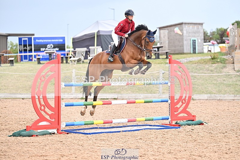 250827B-142345-00722 - Cls 6 Snr Fox 1.20m & Cls 7 1.30m