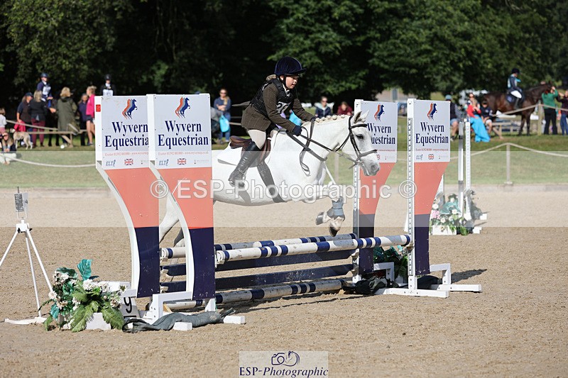 240823X-094716-14682 - 60cm R1 8.30 to 10.00