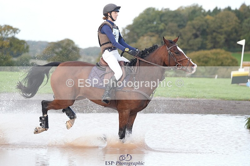 251024A-155357-14627 - C-252-Margaux.Crouail