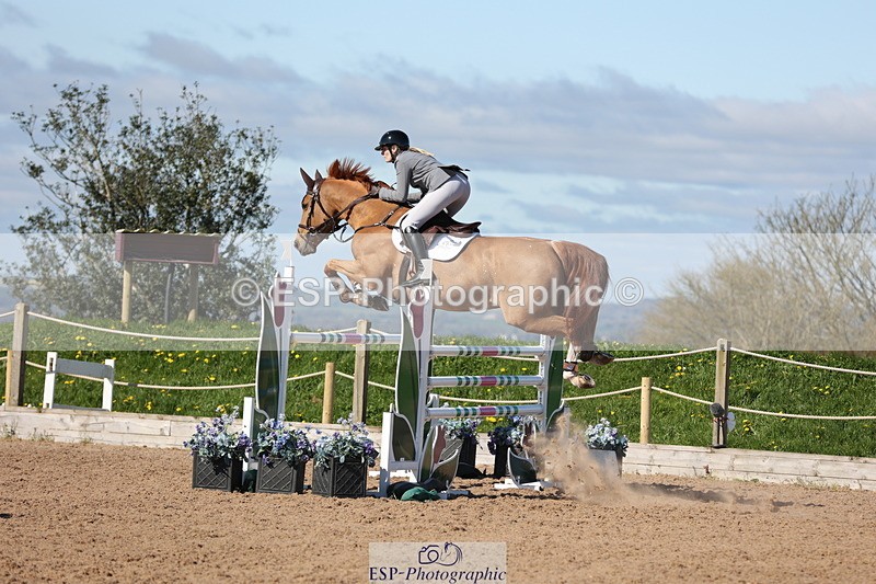 240419A-101750-05948 - Cls 2, 2 Star Small Tour 1.30m