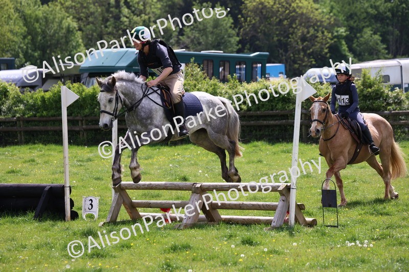 20260503-6136 - Class 3 - Minimus Pairs 50-60cm