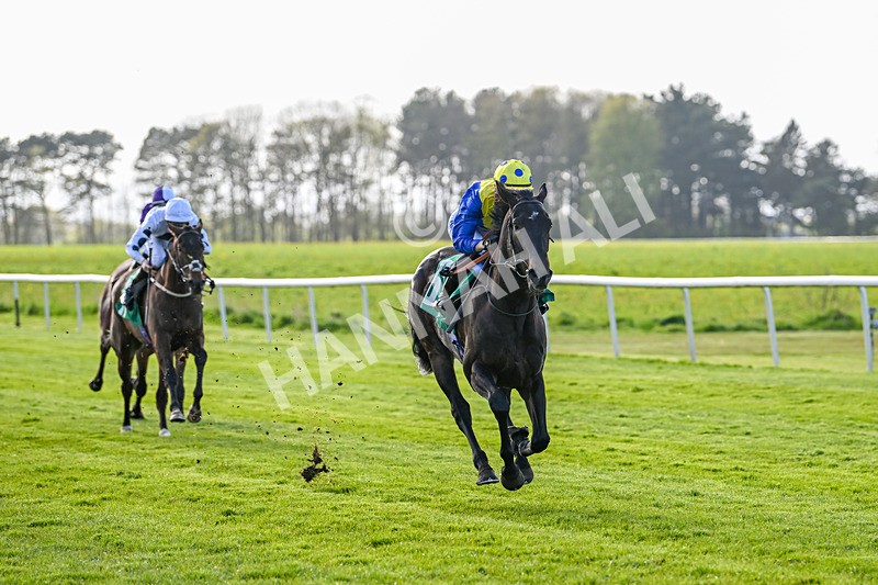 200424-Race 3-Never So Brave-6483 - Race 3