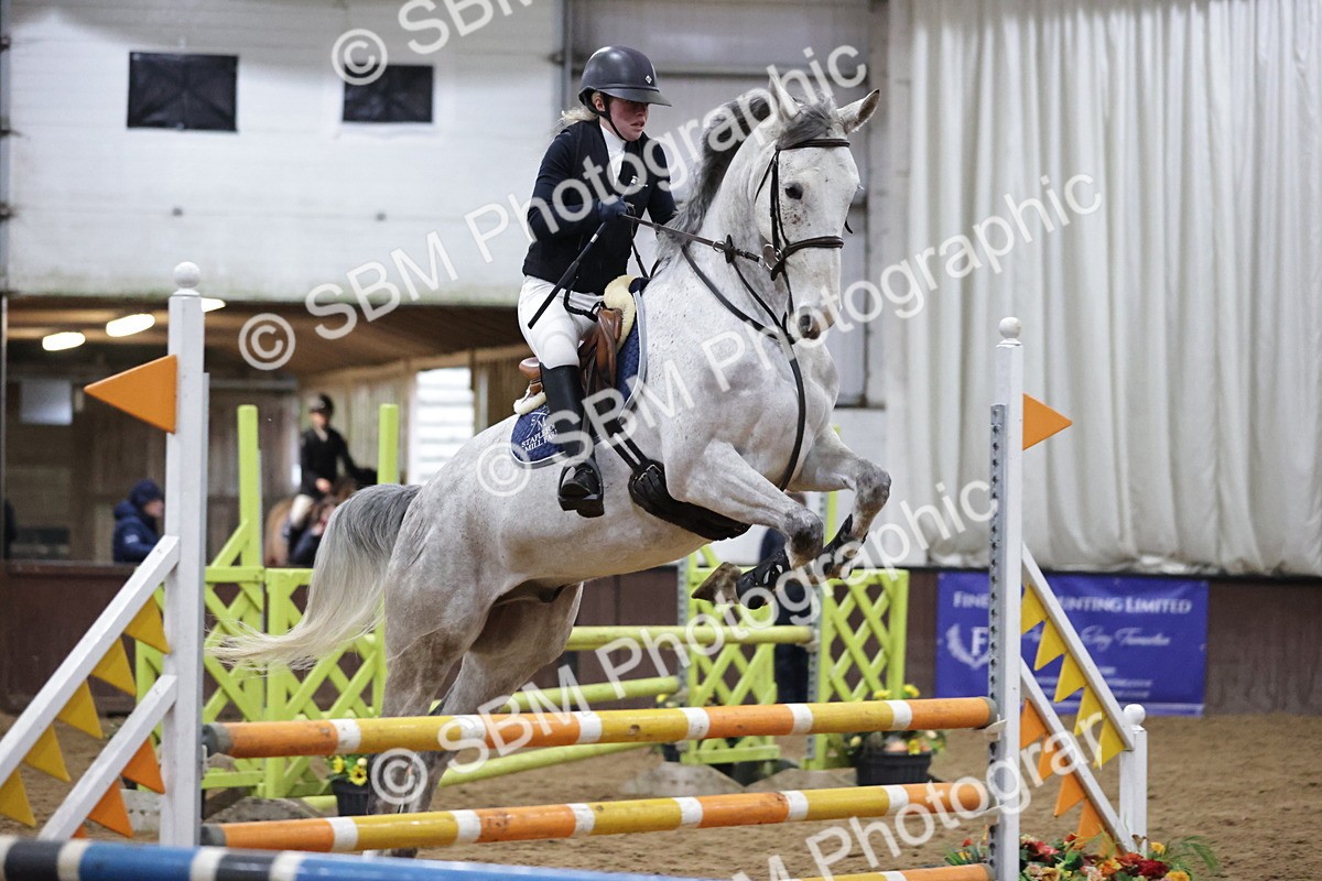 SBM_000174 - Class 2 - Equissage Pulse Senior British Novice/ 90cm Open
