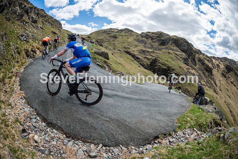 115345 - Hardknott Hairpin 11.00 - 12.00