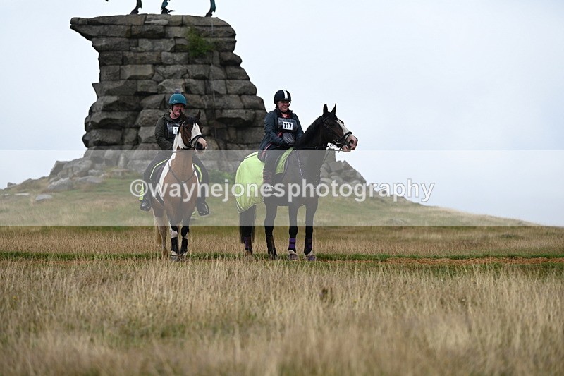 DSC_1990 - Time at Statue 12:13 to 12:32