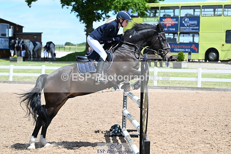 240609A-135120-05905 - Cls 25 Pony Newcomers and 1m Open