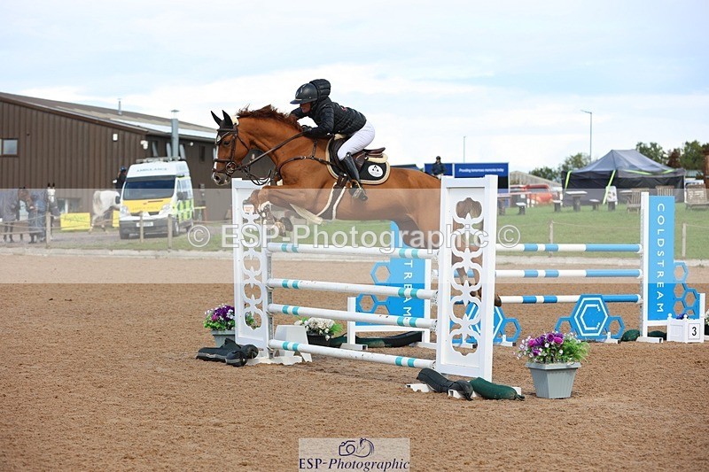 250911-124611-01561 - Cls 3 Snr Foxhunter