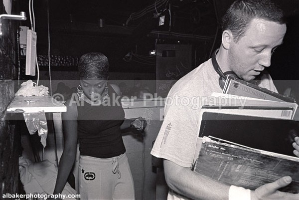 09 estelle mr thing - Friends & Family @ music box mcr 20.09.03