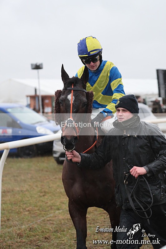 PtP 260125 165 - Cocklebarrow Point-to-Point racing with the Heythrop Hunt 26/01/25