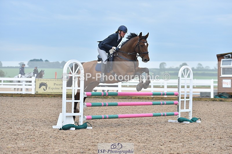 230916A-102832-03410 - Cls 21 British Novice & 90cm Open