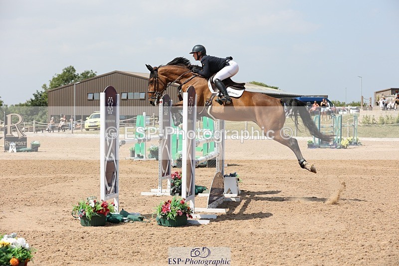 250725-144508-03418 - Cls 3 Snr Foxhunter