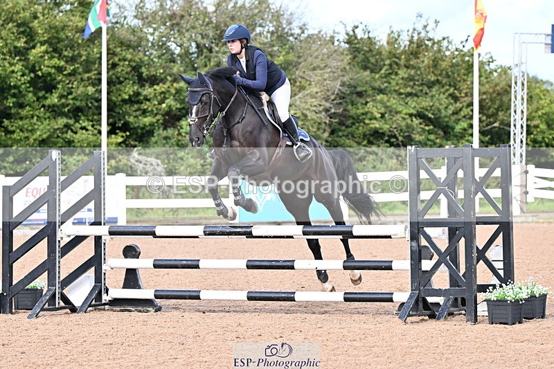 240912A-112725-01189 - Cls 9 Snr Discovery and 1m Open