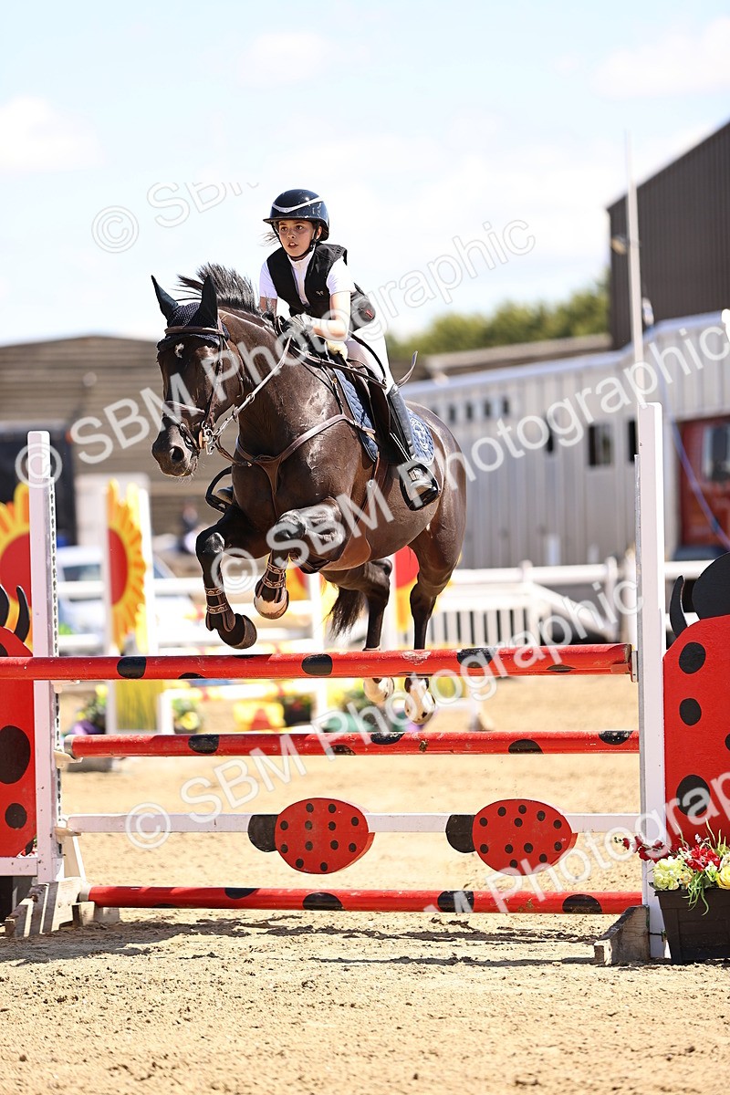 SBM_014915 - Class 15 - Senior Newcomers - 1.10m Open