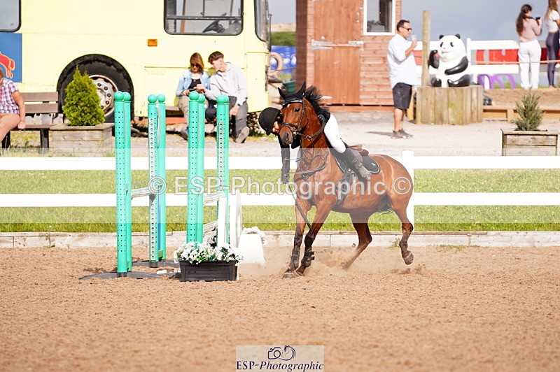 240628A-174106-00582 - Cls 2 Intro 90cm