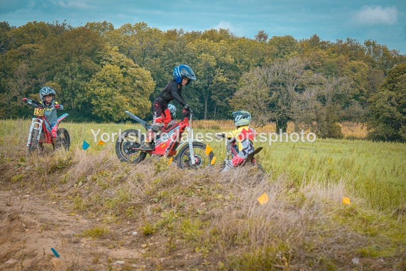 DSCF0287 - Ripon MC Trial 27/09- kids