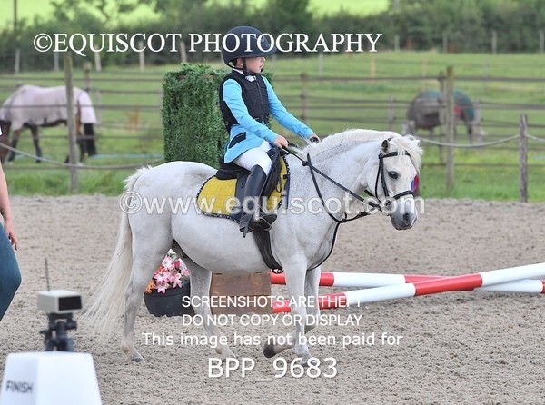 BPP_9683 - CLASS 1 SAT Derby Show Jumping 20CM,