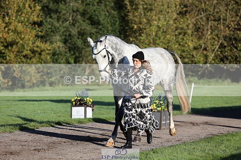 241027-084552-14801 - 384-Kerri.Mcnicol-CALGARY