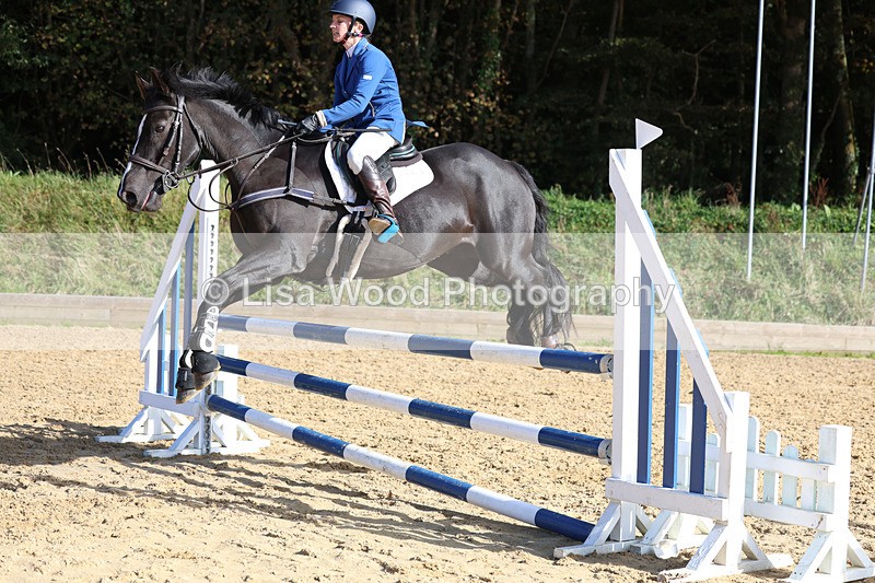 3E7A5585 - Class 10: 90cm open