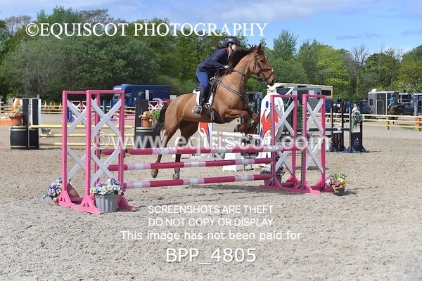 BPP_4805 - CLASS 14  SAT Senior British Novice/ 90cm Open