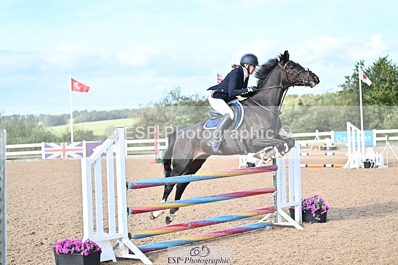 241004A-103144-01196 - Fri 07 Snr Brit Nov & 90cm Open