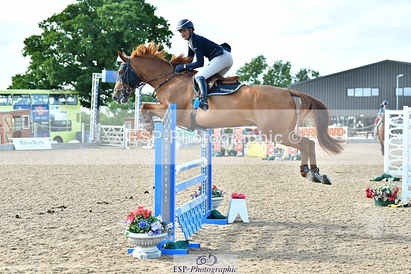 230729A-172145-07730 - Cls 18 National 1.30m