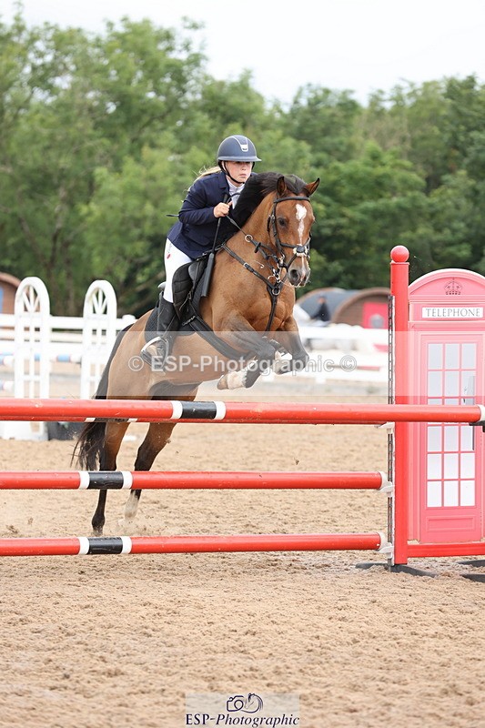 240630A-112739-12642 - Cls 31 Discovery and 90cm Open