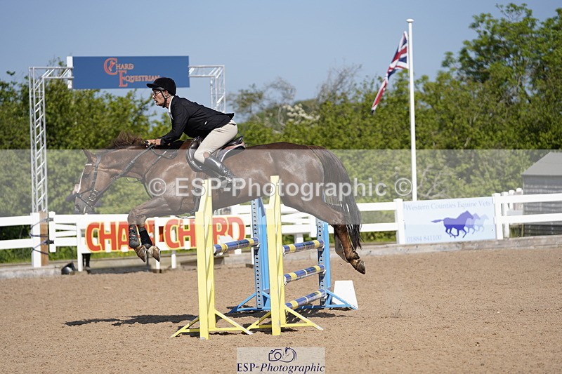 230527A-100444-03532 - Cls 19 British Novice & 90cm Open