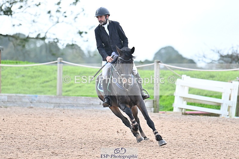 231013A-140447-02569 - Cls 9 Foxhunter & 1.20m Open
