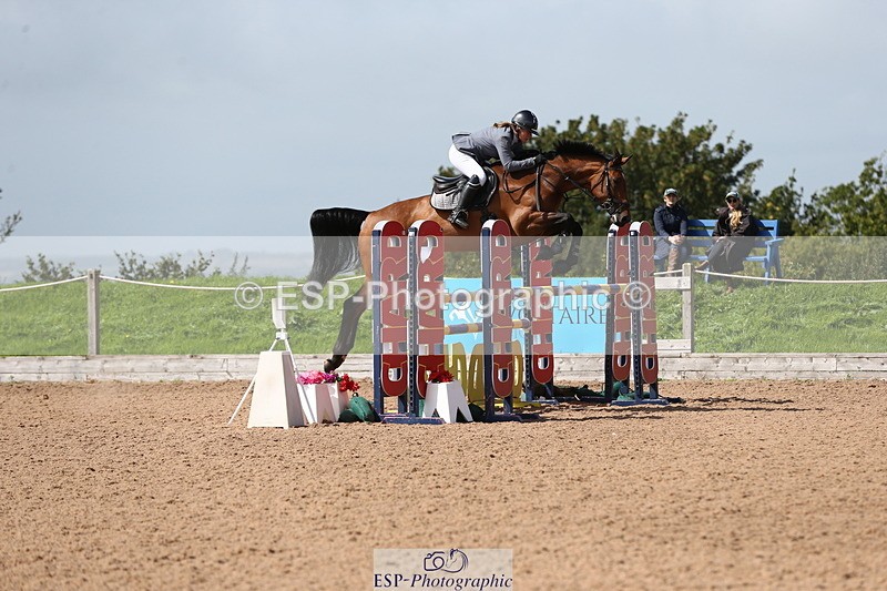 230812A-122841-08948 - Cls 32 Foxhunter