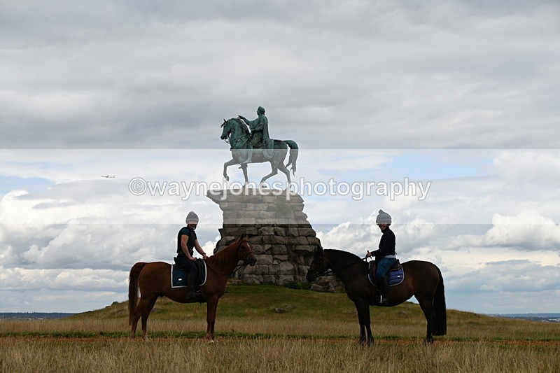 DSC_9361 - Time at Statue 14:33 to 15:10