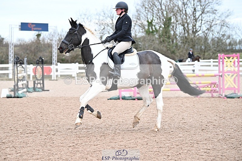 250112-093807-00747 - Cls 15 British Novice and 90cm Open