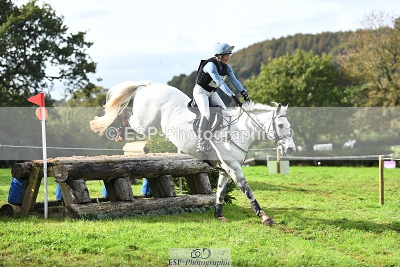 231021-133354-18071 - 434-SPINK.BUSTER-Sue.Parkes-SC+XC