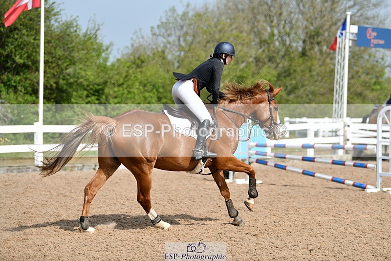 240511A-101007-11452 - Cls 28 95cm National Am Quali