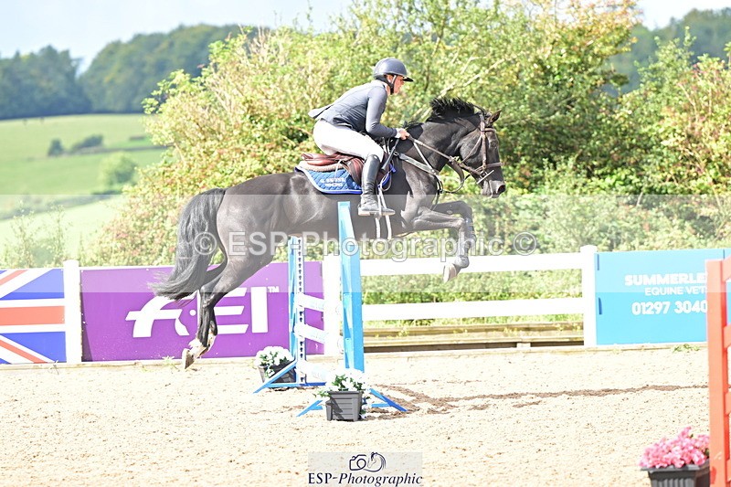 240912A-121017-01274 - Cls 10 85cm Amateur Qualifier