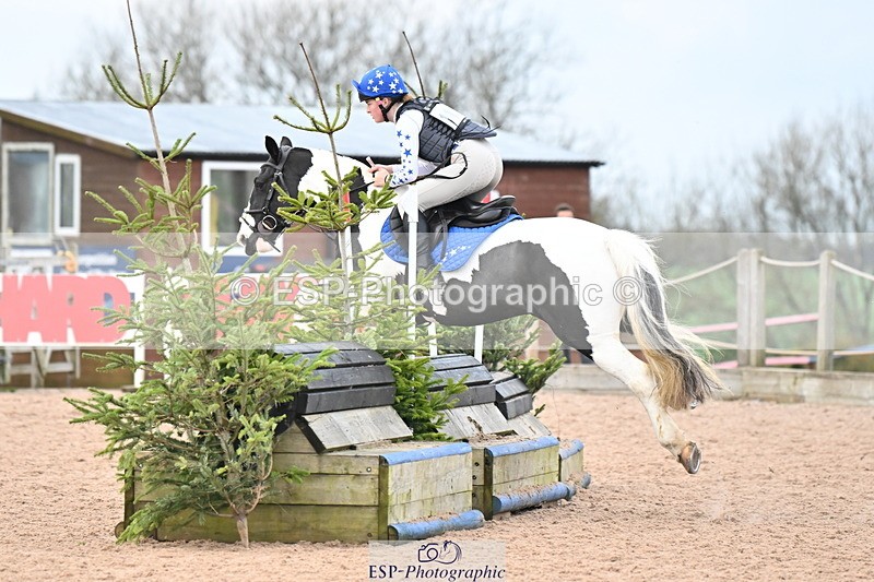 241110A-143339-01328 - 90cm 14.00 to End