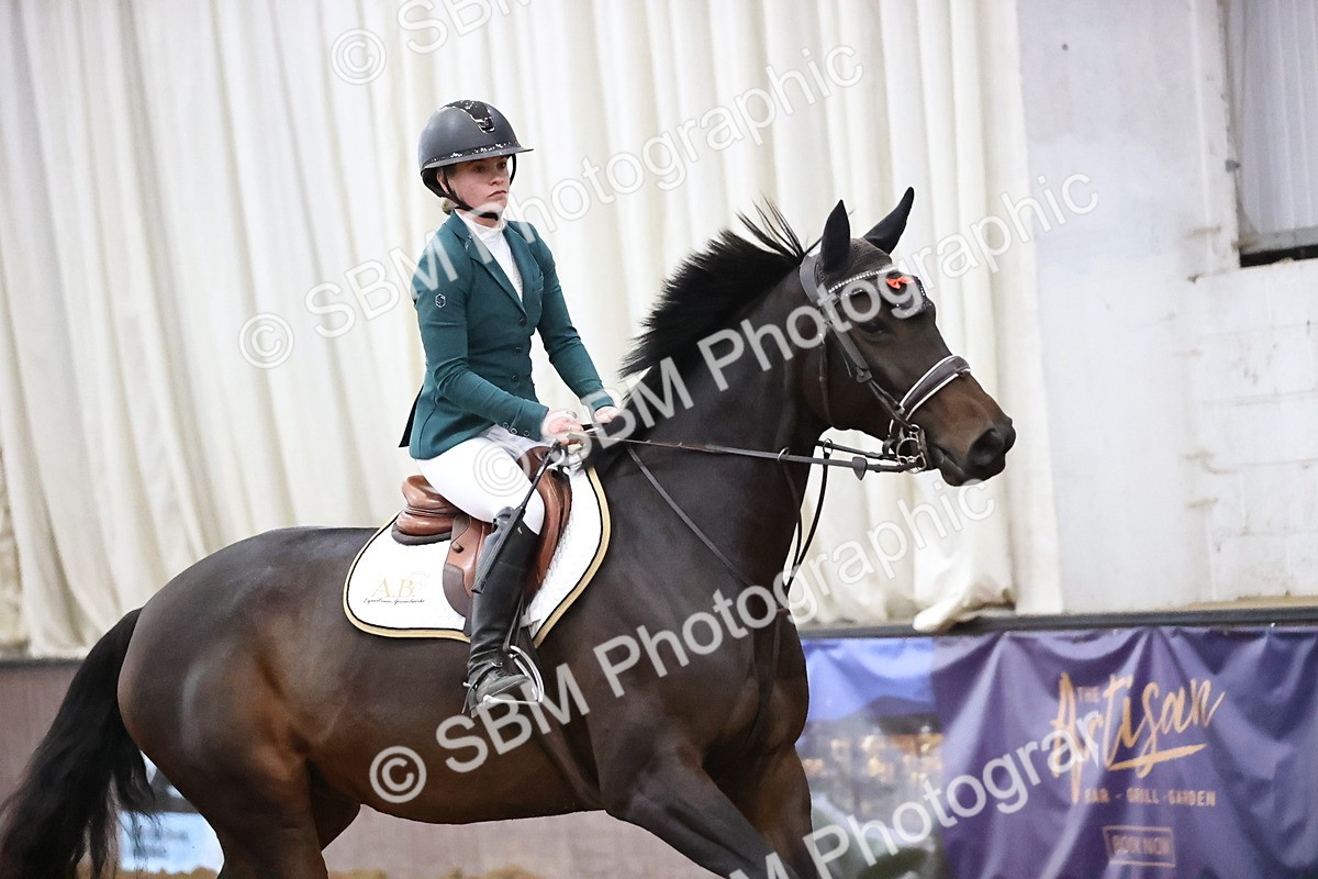 SBM_008337 - Class 21 - Senior Foxhunter 1.20m
