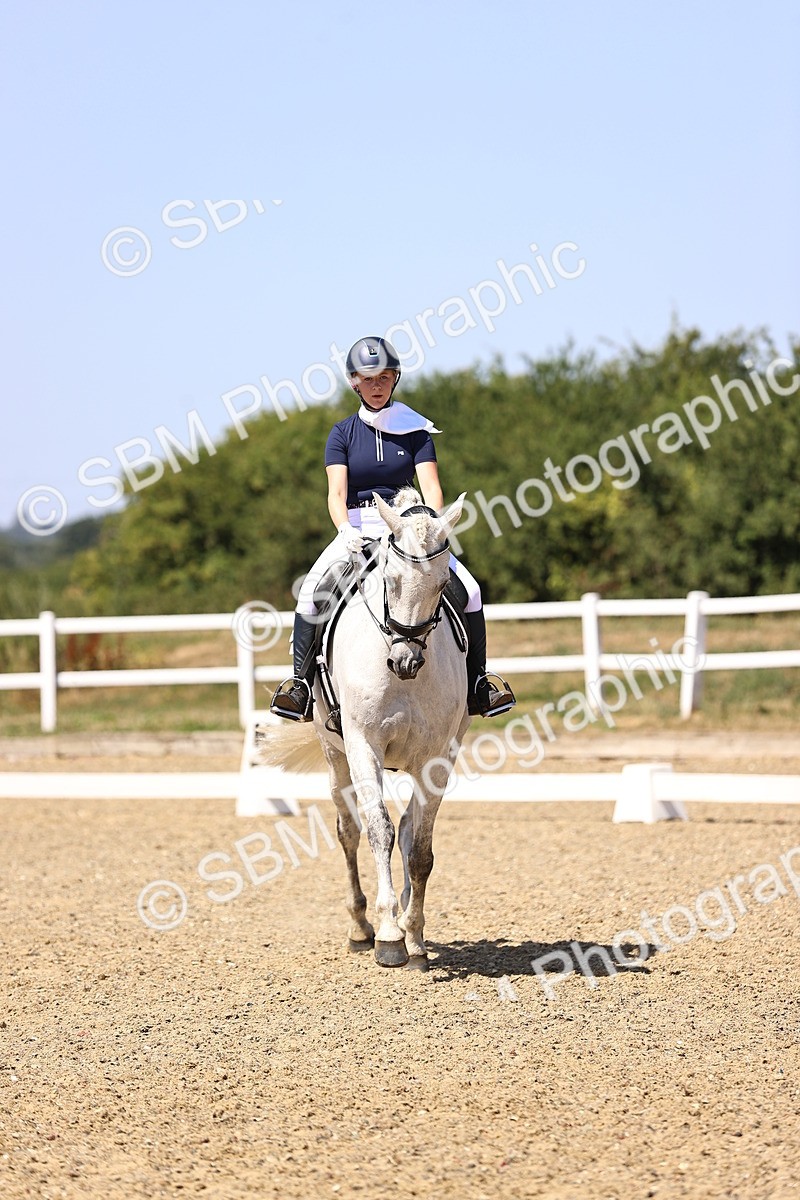 SBM_012160 - Novice 5 - 13.05-14.36