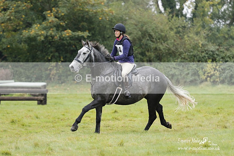  WWHT 171021 1918 - Novice Pairs (0.80m)  17/10/21
