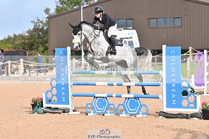 251005-100114-02653 - Cls 15 Foxhunter and 1.20m