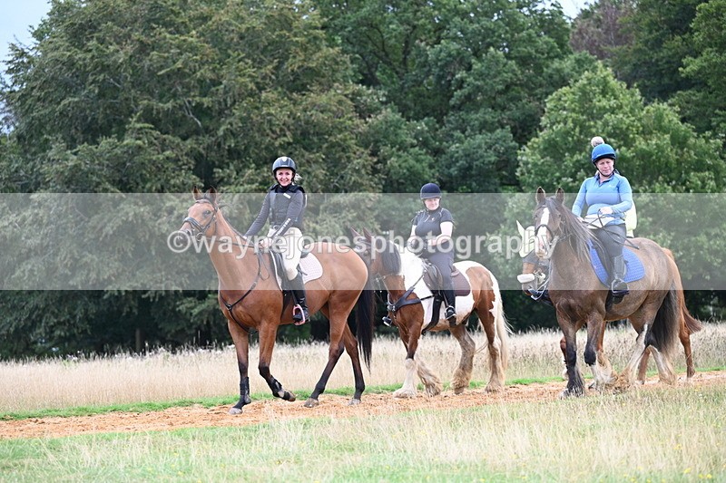 DSC_4812 - Time at Statue 11:10 to 11:42