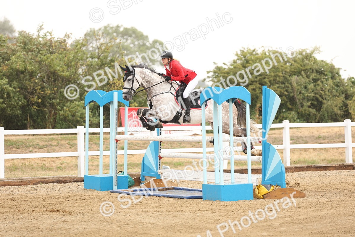 SBM_024075 - Class 6 - Senior Newcomers 1.10m