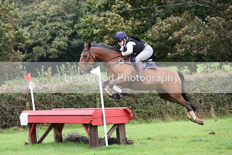 1X9A1968 - Class 6: 90cm + Red Table