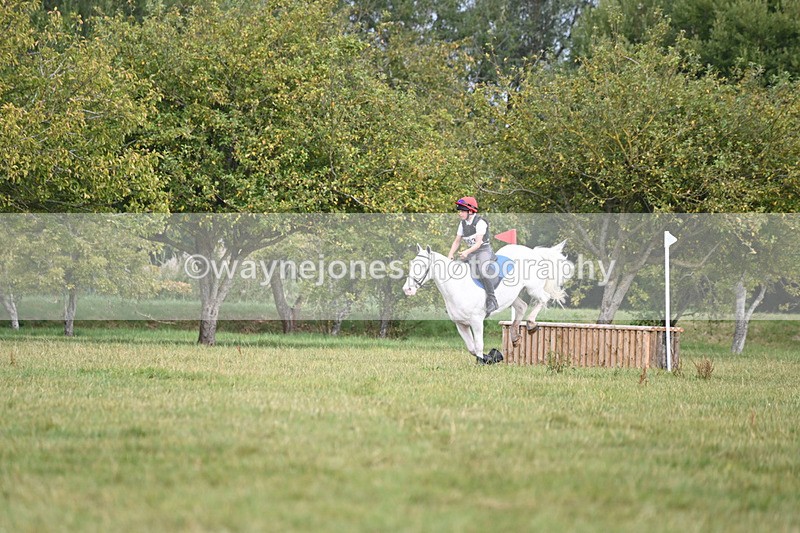 WJ6_1610 - 60cm XC Time 13:22 to 13:53